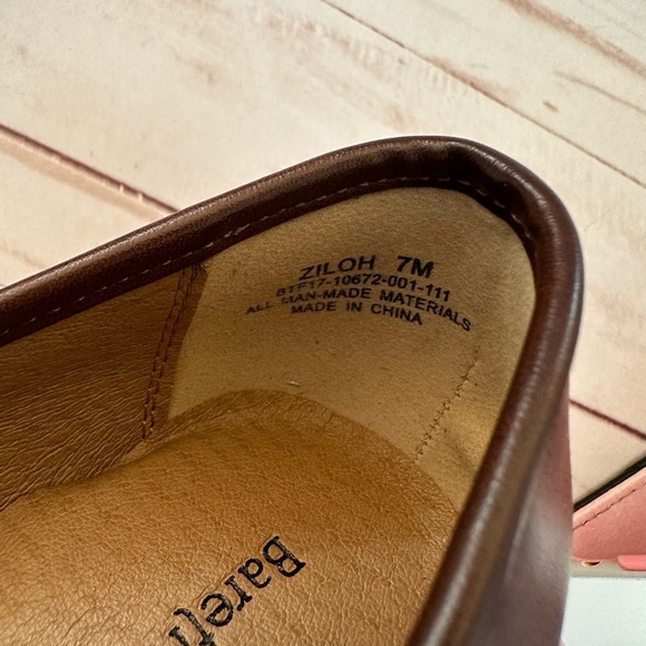 Baretraps Ziloh Blocked Heels Brush Brown Loafers Size 7M BNWOT - Picture 8 of 9